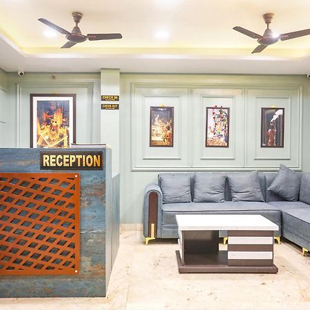 Fabhotel Hari Kunj 900 M From Kashi Vishwanath Temple Varanasi Bagian luar foto